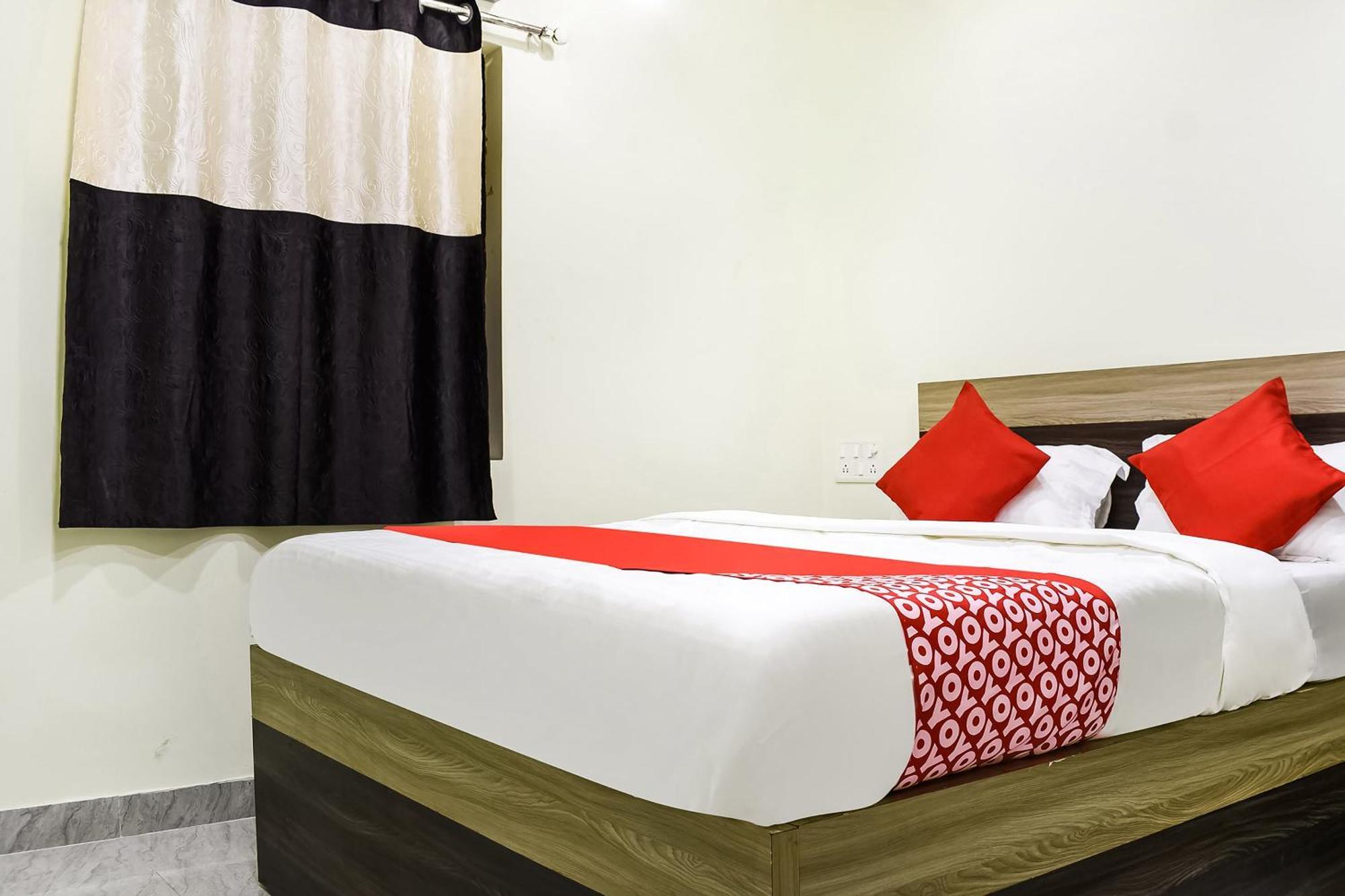 Hotel O S&H Residency Khandagiri Екстериор снимка