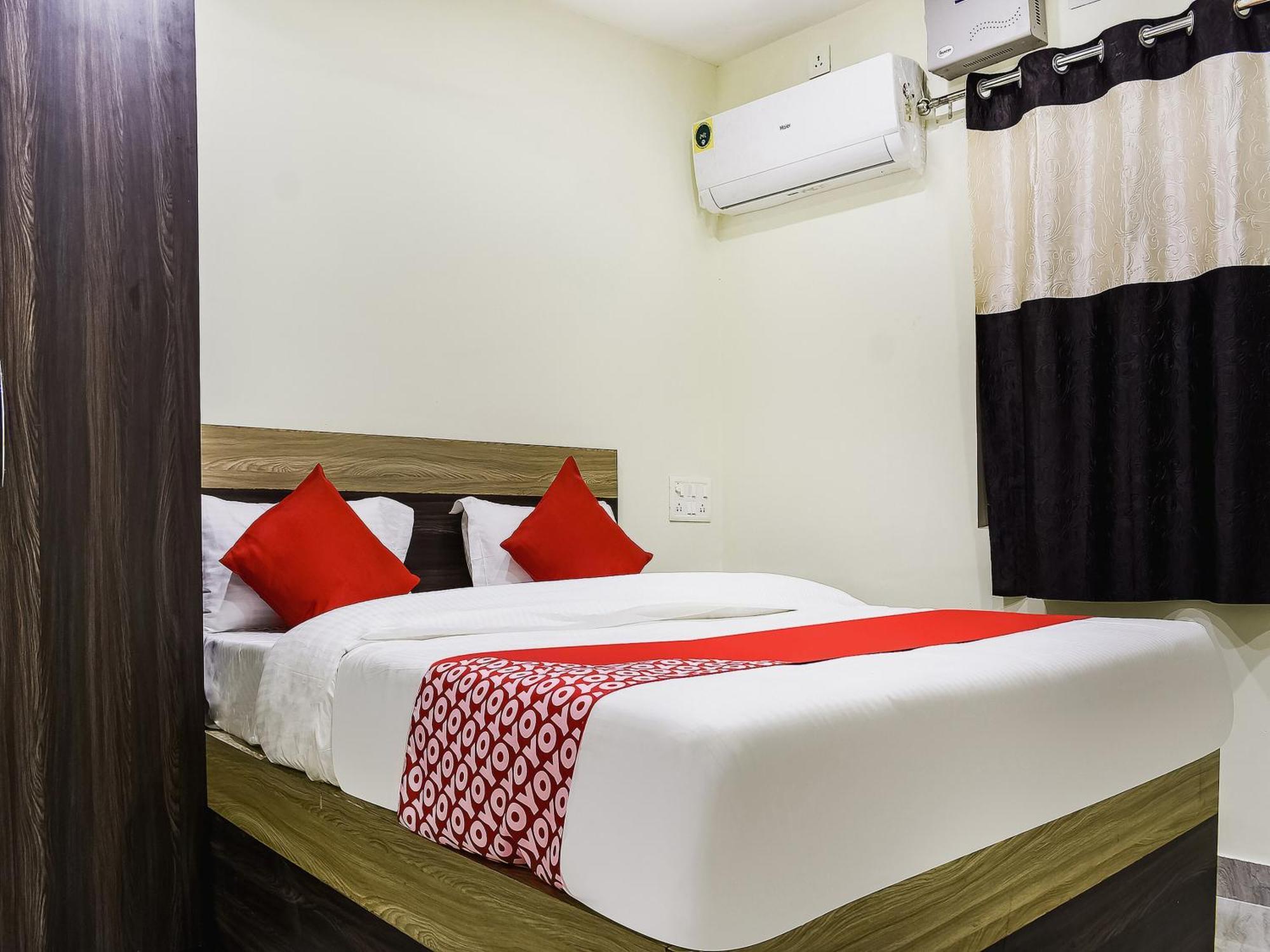 Hotel O S&H Residency Khandagiri Екстериор снимка